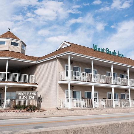 West Bank Inn Celina Exterior photo