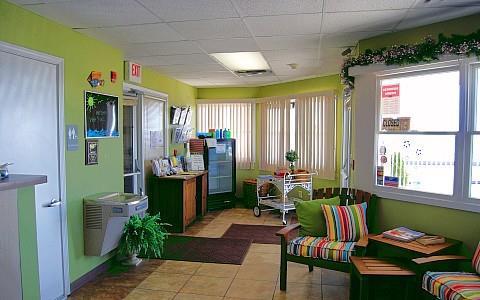 West Bank Inn Celina Interior photo